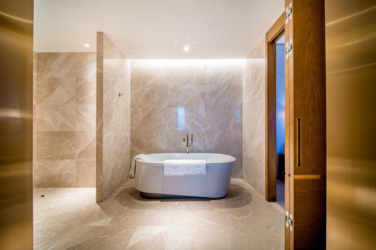 Hotel Wyndham Shiyan Downtown Zewnętrze zdjęcie